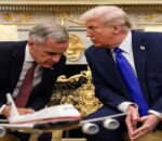 क्यानडालाई ट्रम्पको चेतावनीः चीनसँग व्यापार सम्झौता गरे १०० प्रतिशत भन्सार कर लगाइने