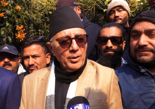 विशेष महाधिवेशनले नेतृत्व परिवर्तन गर्न सक्दैन, पार्टी फुट्न दिन्न : डा.कोइराला